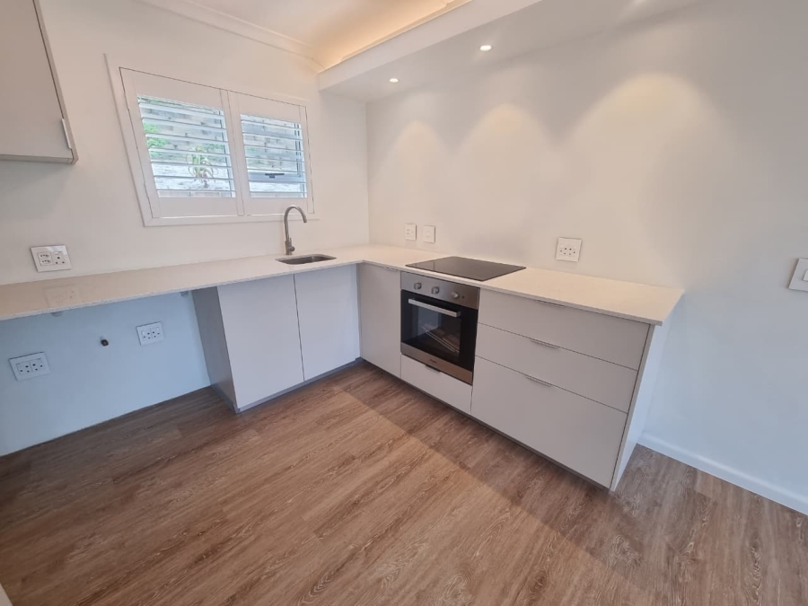 To Let 2 Bedroom Property for Rent in Big Bay Western Cape